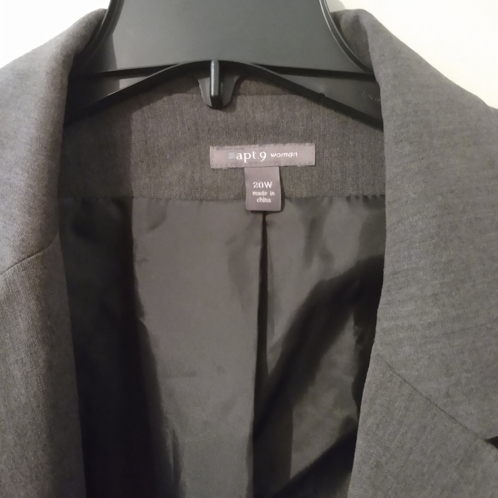 Women's gray suit jacket - Picture 2 of 2